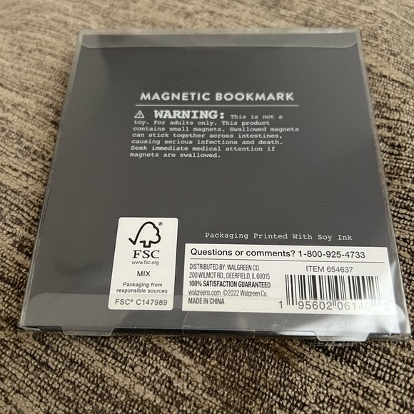 Dashing Fine Gifts Magnetic Bookmarks - Picture 5 of 5